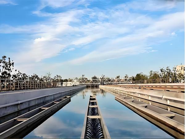 二次供水水池：為何需要每三個月清洗一次？